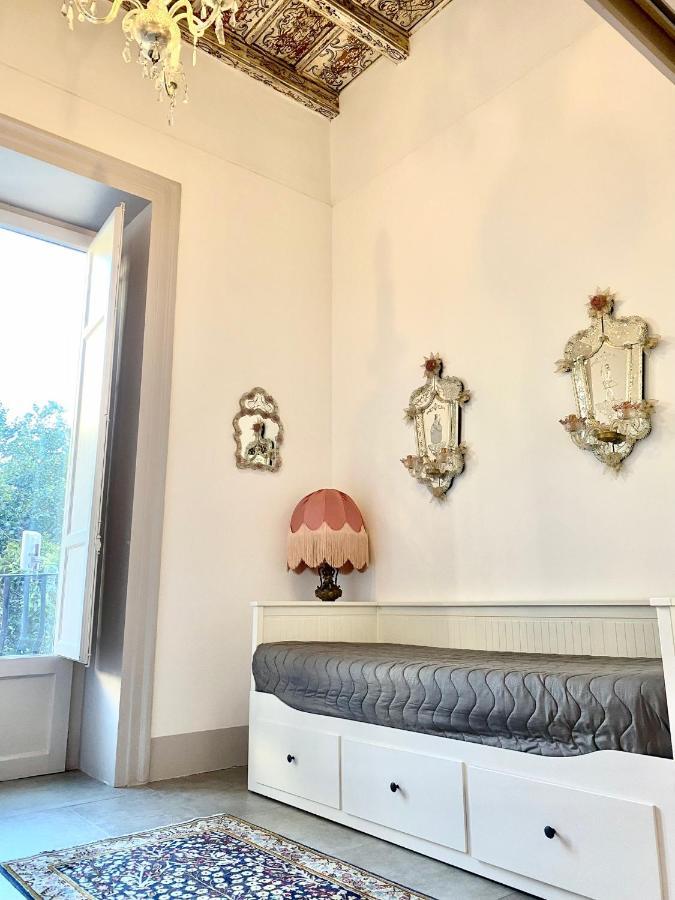 Piazza Marina Chic Apartment Palermo Exterior photo