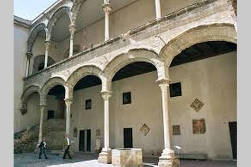 Piazza Marina Chic Apartment Palermo Exterior photo